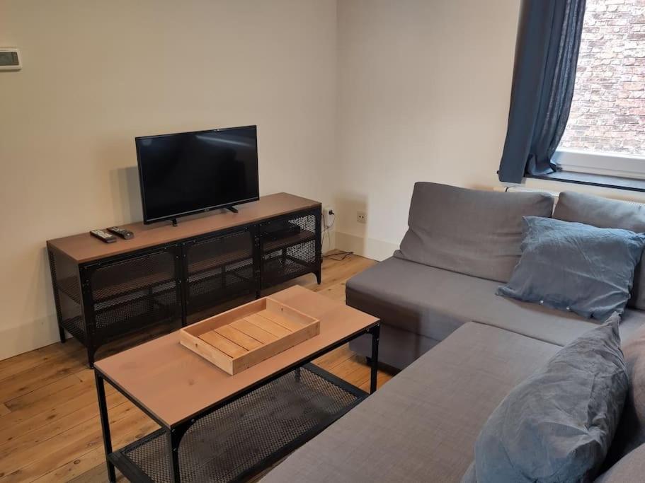 Le Mosan Apartment Dinant Exterior photo